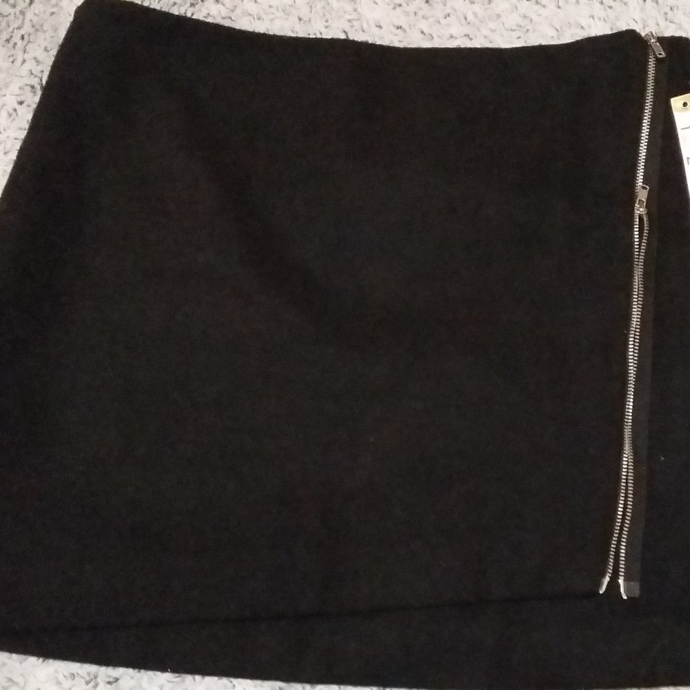 NWT GAP Size 14 zipper front mini skirt
